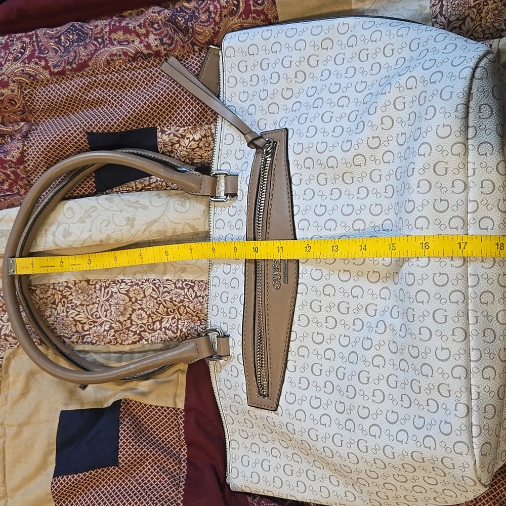 Guess Cream and Tan Tote Bag - Picture 7 of 8